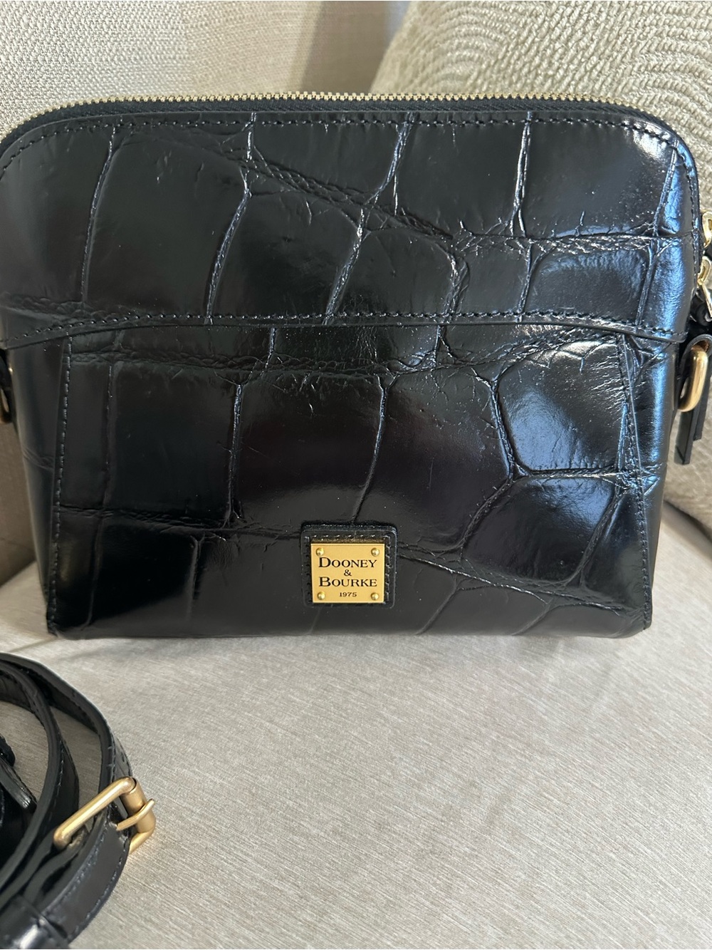 Dooney & Bourke Denison  Black Croc-Embossed Leather Crossbody NWT - Picture 3 of 16